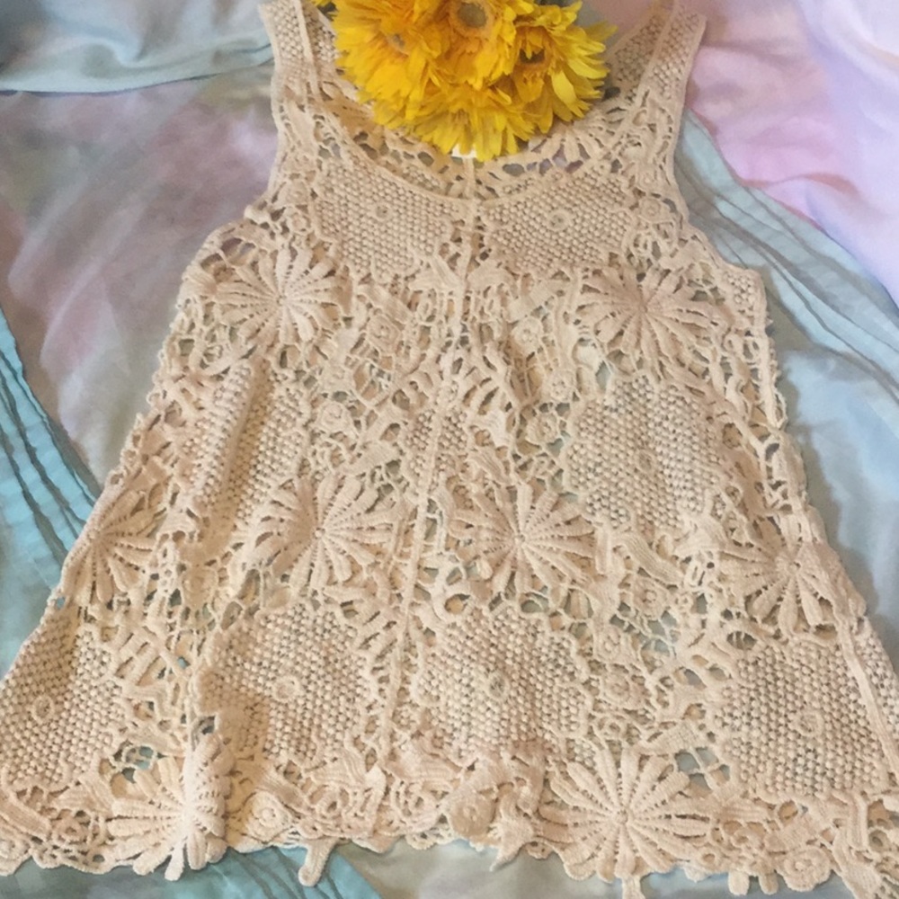 NATURAL CREAM COLOR CROCHET DESIGN TOP - Picture 5 of 8